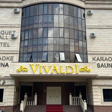 Hotel Vivaldis Ałma Ata Zewnętrze zdjęcie